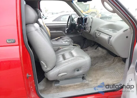 1996 Chevrolet Tahoe K1500 from USA, damaged, VIN 3GNEK18R0TG121739